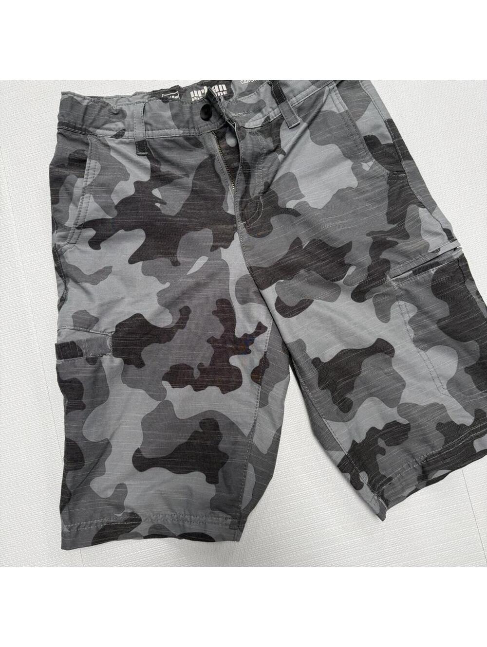 Urban Pipeline Gray Camo Cargo Shorts Men’s Size 16 Waist